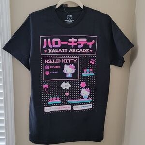 Hello Kitty Shirt Kawaii Arcade Graphic T-shirt Size Medium NEW Hot Topic #1718